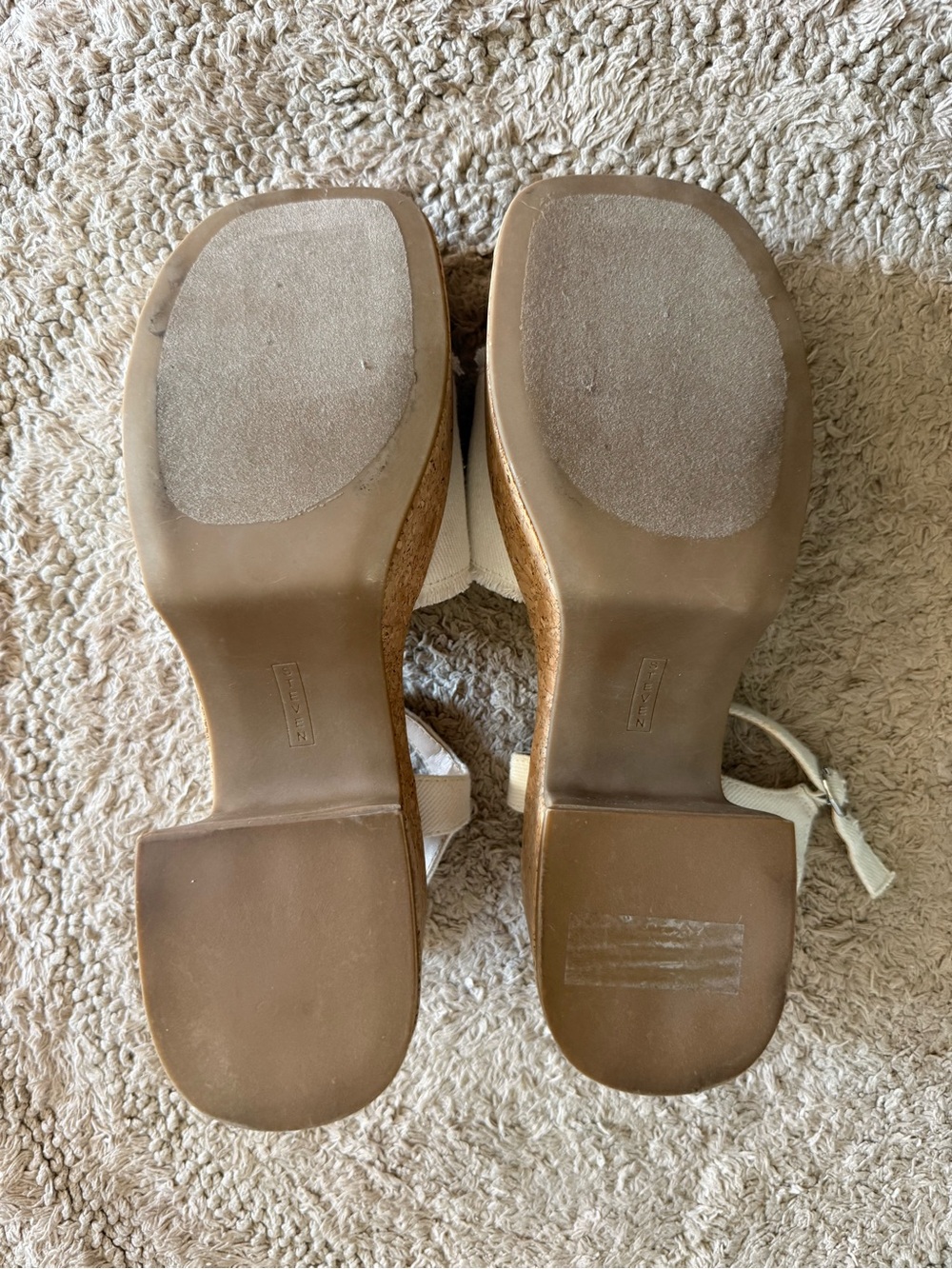 Steve Madden Daysee Frayed Denim Platform Sandals - Picture 7 of 8